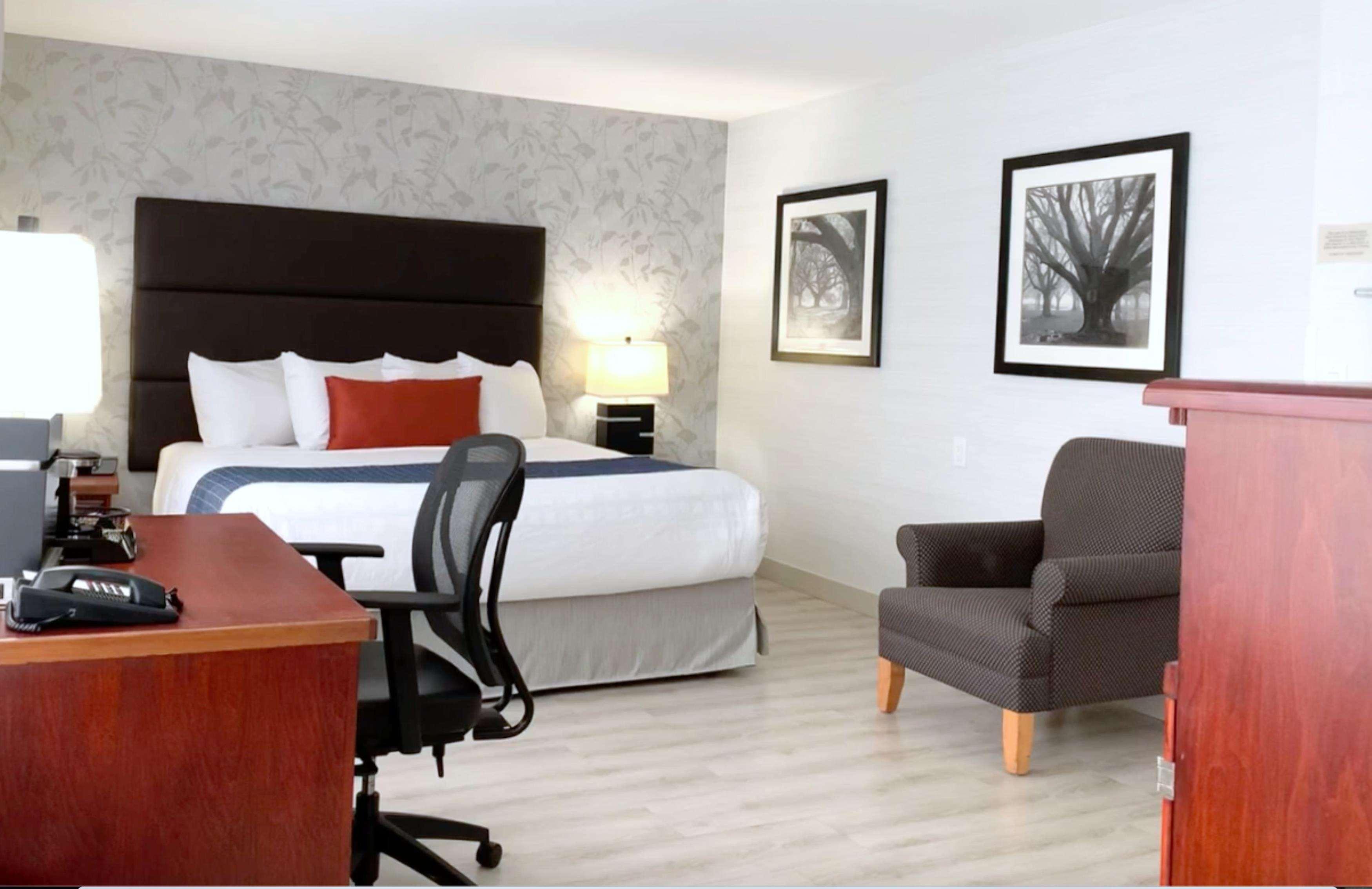 Best Western Plus Regency Inn&Conference Centre Abbotsford Exterior foto