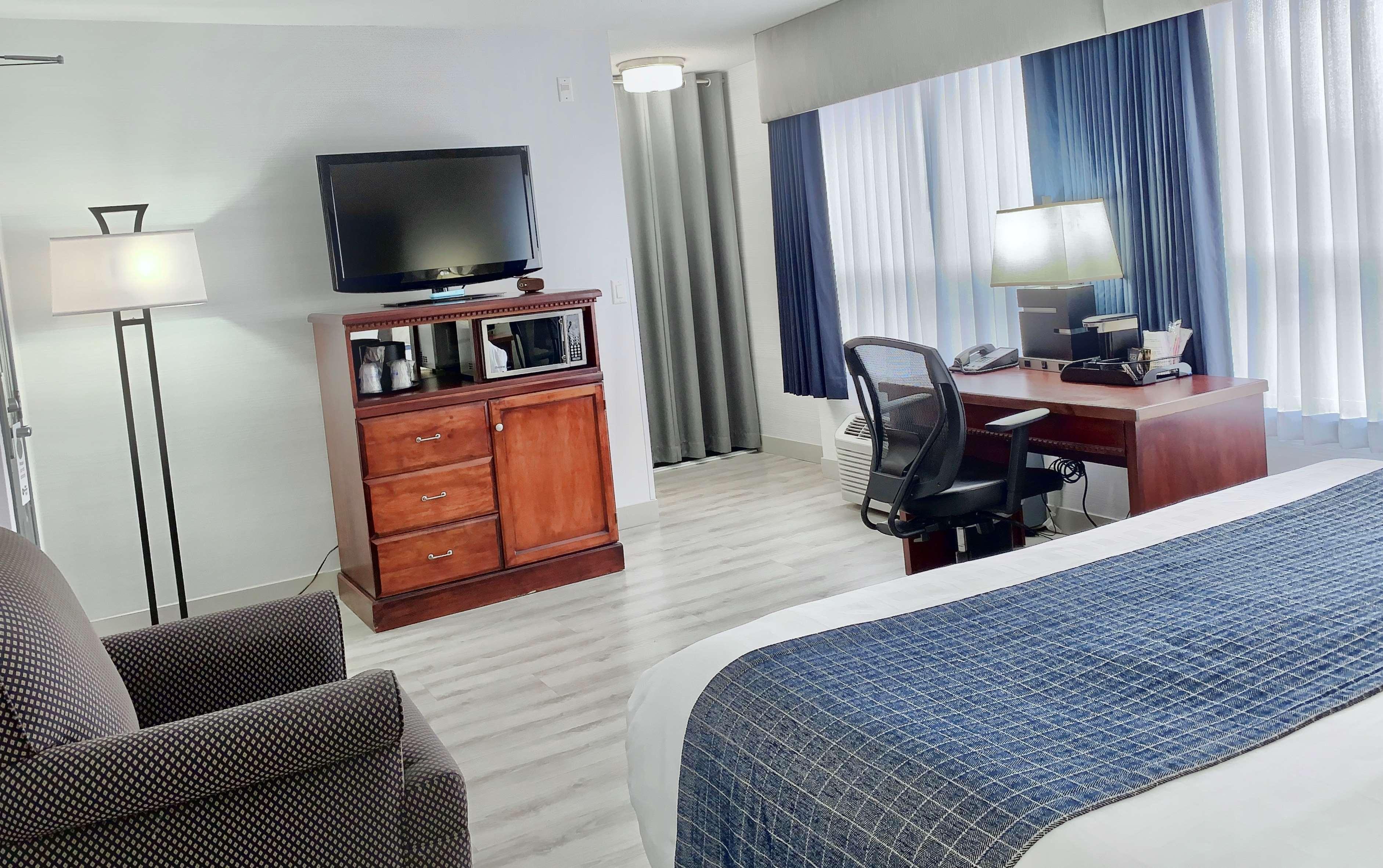 Best Western Plus Regency Inn&Conference Centre Abbotsford Exterior foto