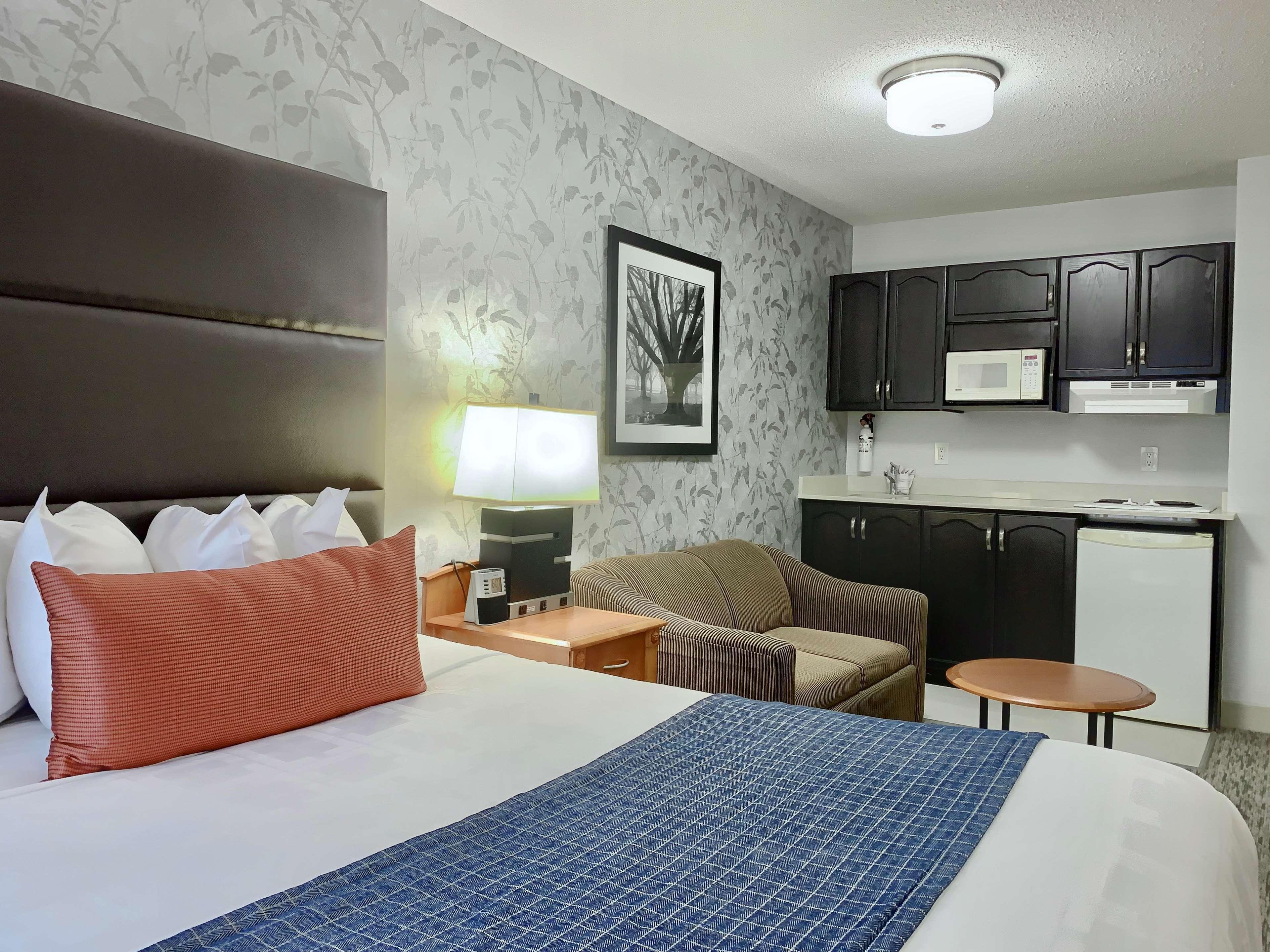 Best Western Plus Regency Inn&Conference Centre Abbotsford Exterior foto