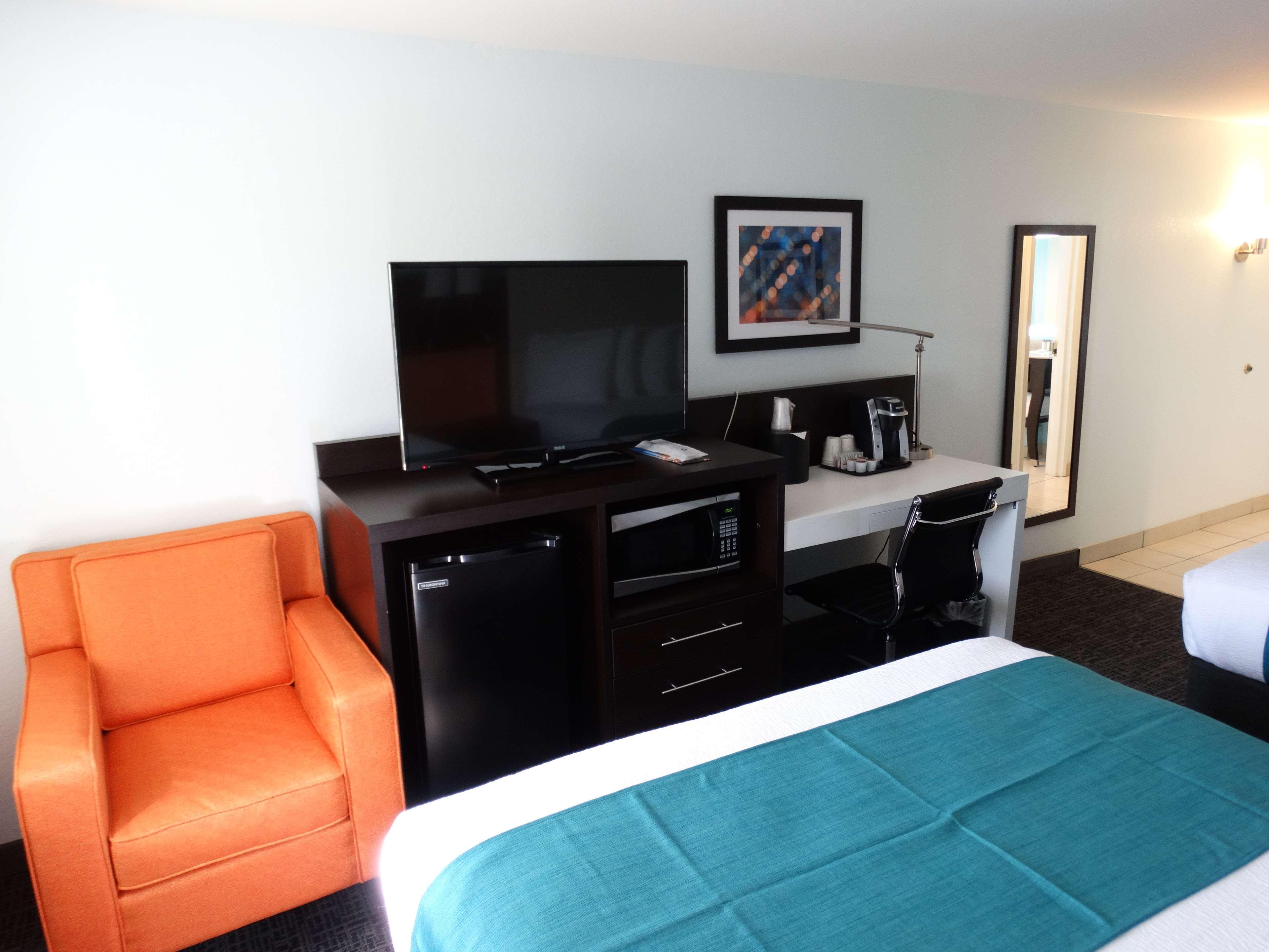 Best Western Plus Regency Inn&Conference Centre Abbotsford Exterior foto